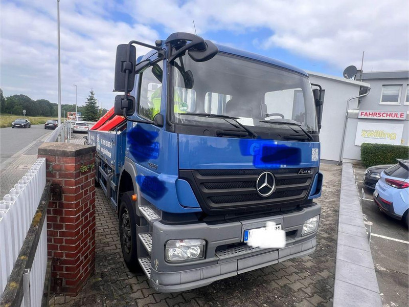 Mercedes-Benz Axor 1829 Palfinger hátsó daru PK 12002 klíma - شاحنات مسطحة, شاحنة كرين: صورة 2 Mercedes-Benz Axor 1829 Palfinger hátsó daru PK 12002 klíma - شاحنات مسطحة, شاحنة كرين: صورة 2