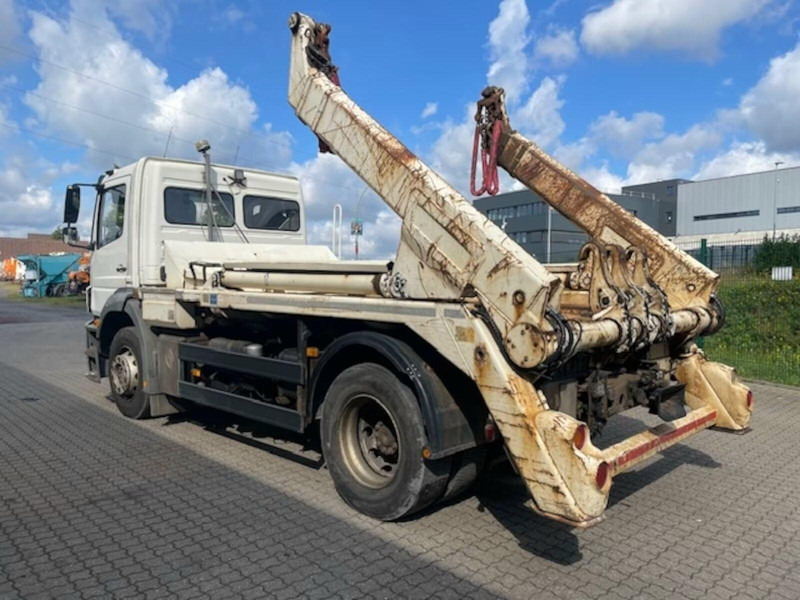 Mercedes-Benz Axor 1833 - Meiller AK12LT Absetzkipper - شاحنة نقل المخلفات: صورة 4 Mercedes-Benz Axor 1833 - Meiller AK12LT Absetzkipper - شاحنة نقل المخلفات: صورة 4