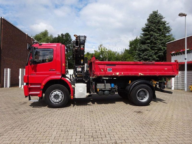 Mercedes-Benz Axor 1833 - Tipper+crane - شاحنة قلاب, شاحنة كرين: صورة 2 Mercedes-Benz Axor 1833 - Tipper+crane - شاحنة قلاب, شاحنة كرين: صورة 2