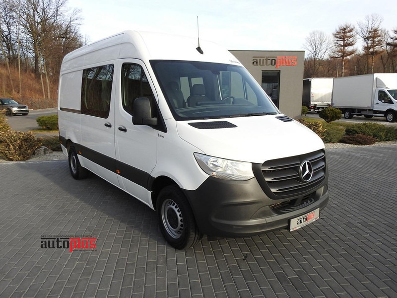 Mercedes-Benz SPRINTER 314 FURGON BRYGADÓWKA 6 MIEJSC TEMPOMAT KLIMATYZACJA - حافلة صغيرة, ميكروباص: صورة 1 Mercedes-Benz SPRINTER 314 FURGON BRYGADÓWKA 6 MIEJSC TEMPOMAT KLIMATYZACJA - حافلة صغيرة, ميكروباص: صورة 1