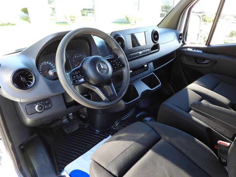 Mercedes-Benz SPRINTER 316 - حافلة صغيرة, ميكروباص: صورة 2 Mercedes-Benz SPRINTER 316 - حافلة صغيرة, ميكروباص: صورة 2