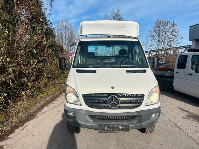 Mercedes-Benz SPRINTER 519 - وحدة جر: صورة 2 Mercedes-Benz SPRINTER 519 - وحدة جر: صورة 2