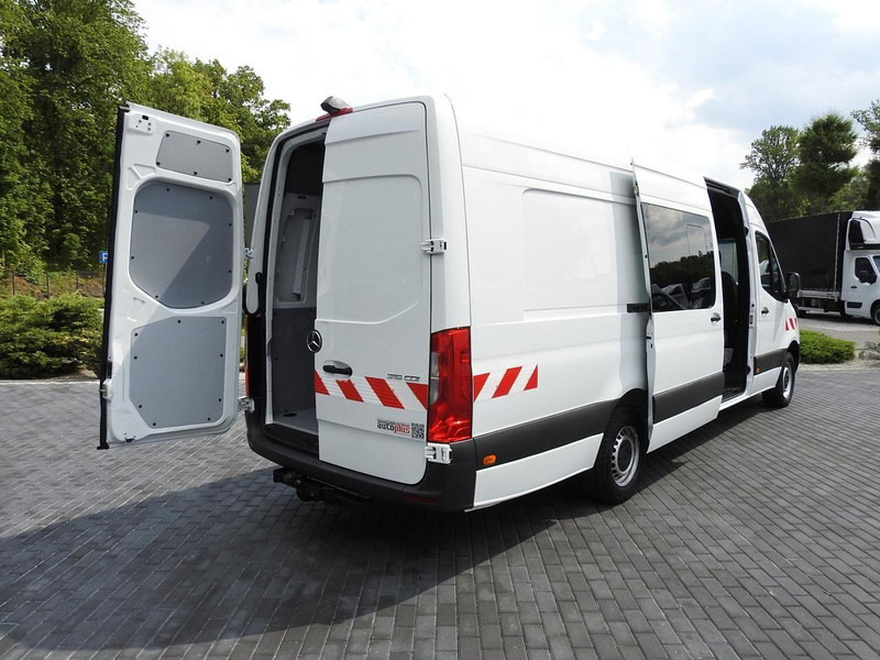 Mercedes-Benz SPRINTER FURGON BRYGADÓWKA 5 MIEJSC TEMPOMAT NAWIGACJA KLIMATYZ - حافلة صغيرة, ميكروباص: صورة 3 Mercedes-Benz SPRINTER FURGON BRYGADÓWKA 5 MIEJSC TEMPOMAT NAWIGACJA KLIMATYZ - حافلة صغيرة, ميكروباص: صورة 3