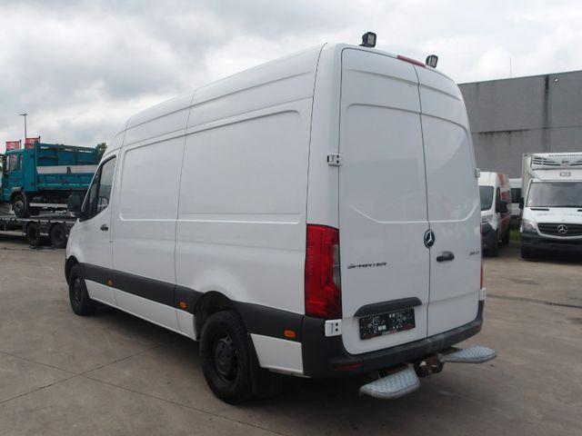 Mercedes-Benz Sprinter 316 cdi Van - فان: صورة 4 Mercedes-Benz Sprinter 316 cdi Van - فان: صورة 4