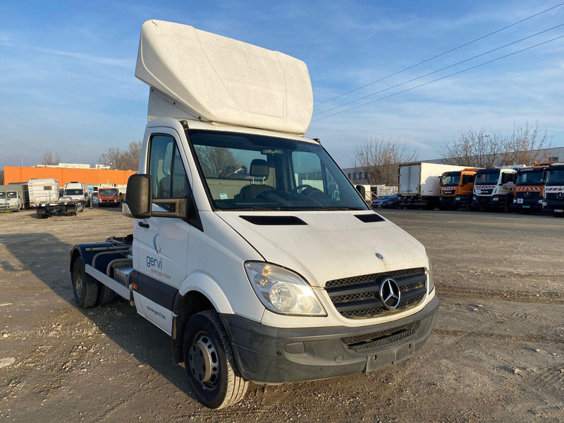 Mercedes-Benz Sprinter 515 - BE Mini Trekker - SZM - 3.5t - وحدة جر: صورة 2 Mercedes-Benz Sprinter 515 - BE Mini Trekker - SZM - 3.5t - وحدة جر: صورة 2