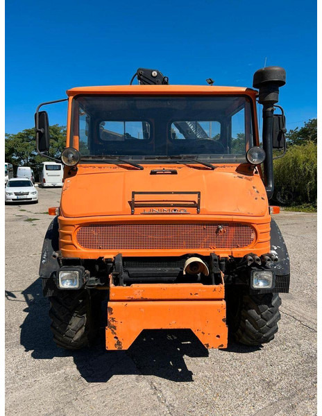 Mercedes-Benz UNIMOG - آلة حراثة الحدائق: صورة 4 Mercedes-Benz UNIMOG - آلة حراثة الحدائق: صورة 4