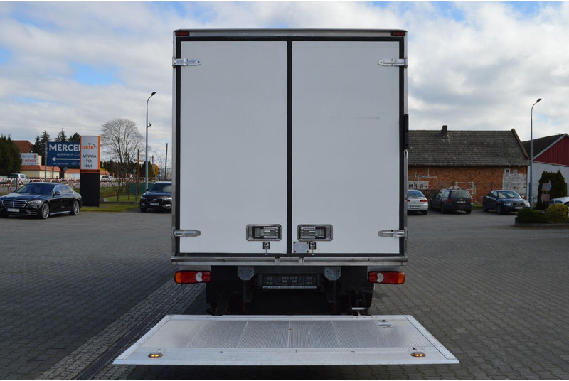 شاحنة الفريزر Mitsubishi FUSO CANTER 7C15 REFRIGERATOR + LIFT + DOOR + SIDE DOOR: صورة 10