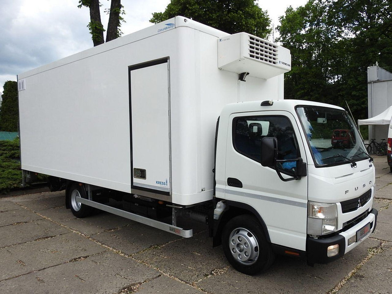 Mitsubishi Fuso CANTER FUSO 7C15 KONTENER CHŁODNIA WINDA 14 PALET -4*C ZASILANIE - شاحنة الفريزر: صورة 4 Mitsubishi Fuso CANTER FUSO 7C15 KONTENER CHŁODNIA WINDA 14 PALET -4*C ZASILANIE - شاحنة الفريزر: صورة 4