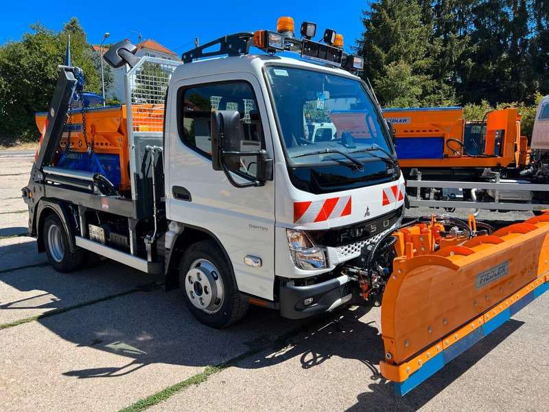 Mitsubishi Fuso Canter 6S15 - Skip loader truck - شاحنة نقل المخلفات: صورة 2 Mitsubishi Fuso Canter 6S15 - Skip loader truck - شاحنة نقل المخلفات: صورة 2