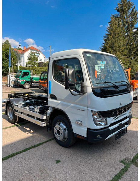 Mitsubishi Fuso Canter 6S15 - شاحنة ذات خطاف: صورة 2 Mitsubishi Fuso Canter 6S15 - شاحنة ذات خطاف: صورة 2