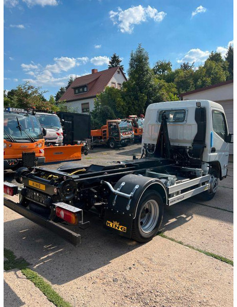 Mitsubishi Fuso Canter 6S15 - شاحنة ذات خطاف: صورة 3 Mitsubishi Fuso Canter 6S15 - شاحنة ذات خطاف: صورة 3