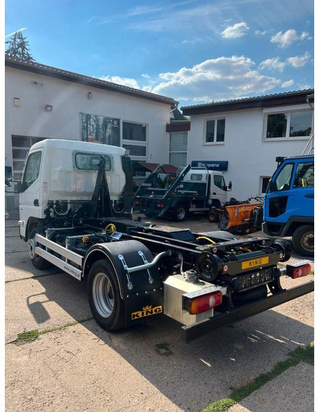 Mitsubishi Fuso Canter 6S15 - شاحنة ذات خطاف: صورة 4 Mitsubishi Fuso Canter 6S15 - شاحنة ذات خطاف: صورة 4