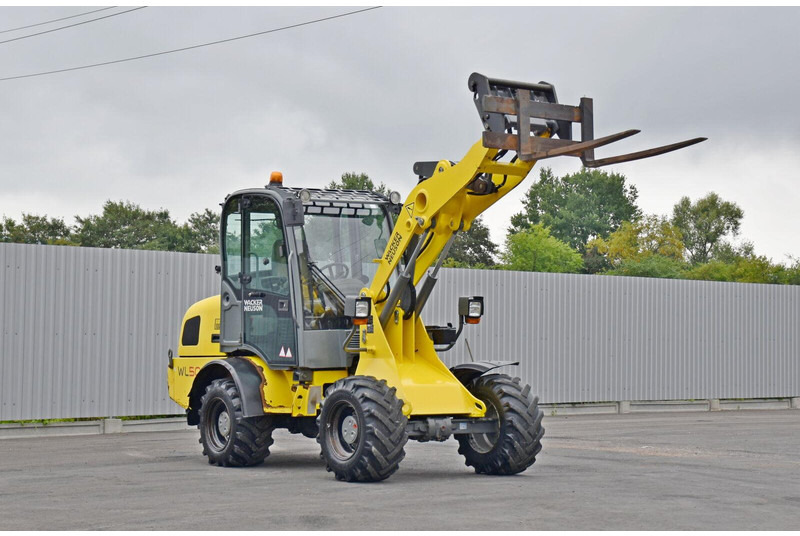 Neuson WACKER WL 50 - اللودر بعجل: صورة 2 Neuson WACKER WL 50 - اللودر بعجل: صورة 2