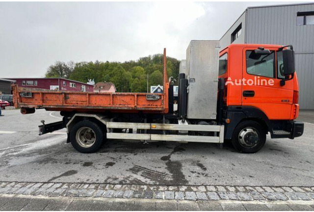 Nissan Atleon 80.19 - Hook lift truck+tipper - شاحنة ذات خطاف: صورة 5 Nissan Atleon 80.19 - Hook lift truck+tipper - شاحنة ذات خطاف: صورة 5
