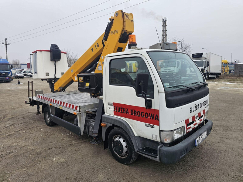 Nissan Cabstar 35.10 - Socage Lifting Basket - 16m - شاحنة, شاحنة كرين: صورة 2 Nissan Cabstar 35.10 - Socage Lifting Basket - 16m - شاحنة, شاحنة كرين: صورة 2