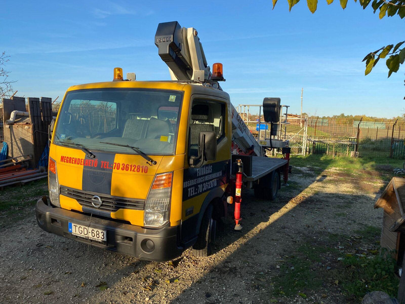 Nissan Cabstar 35.12 - ISOLI PT 225 aerial working platform 22,5m - 3,5 - شاحنة, شاحنة كرين: صورة 2 Nissan Cabstar 35.12 - ISOLI PT 225 aerial working platform 22,5m - 3,5 - شاحنة, شاحنة كرين: صورة 2