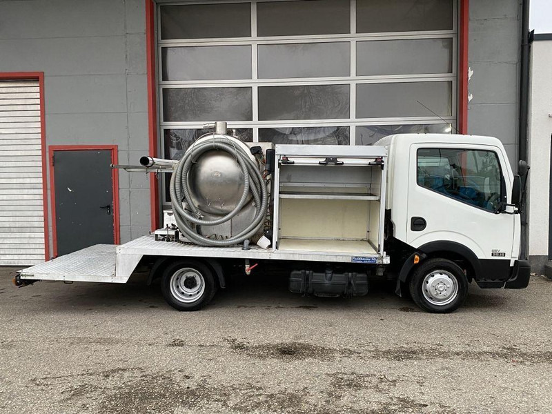 Nissan Cabstar 35.15 Vacuum truck - شاحنة الشفط: صورة 5 Nissan Cabstar 35.15 Vacuum truck - شاحنة الشفط: صورة 5