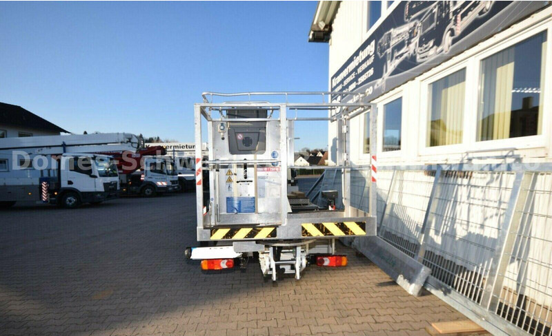 Nissan NT400 Cabstar Klaas Theo Emelőkosaras 25m - شاحنة, شاحنة كرين: صورة 5 Nissan NT400 Cabstar Klaas Theo Emelőkosaras 25m - شاحنة, شاحنة كرين: صورة 5