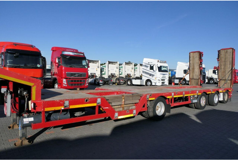 Nooteboom NISKOPODWOZIE LAWETA / 4 OSIOWA / DMC: 73500 KG / NAJAZDY HYDRAU - عربة منخفضة مسطحة نصف مقطورة: صورة 5 Nooteboom NISKOPODWOZIE LAWETA / 4 OSIOWA / DMC: 73500 KG / NAJAZDY HYDRAU - عربة منخفضة مسطحة نصف مقطورة: صورة 5