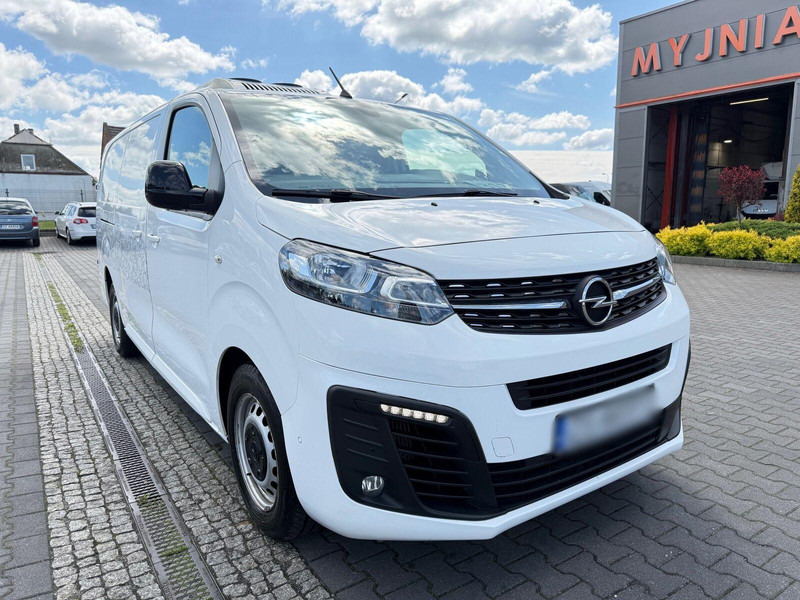 Opel Vivaro Long L2 Chłodnia/Mroźnia Izoterma Salon PL, Jeden Właścic - شاحنة مُبرّدة للتوصيل: صورة 5 Opel Vivaro Long L2 Chłodnia/Mroźnia Izoterma Salon PL, Jeden Właścic - شاحنة مُبرّدة للتوصيل: صورة 5