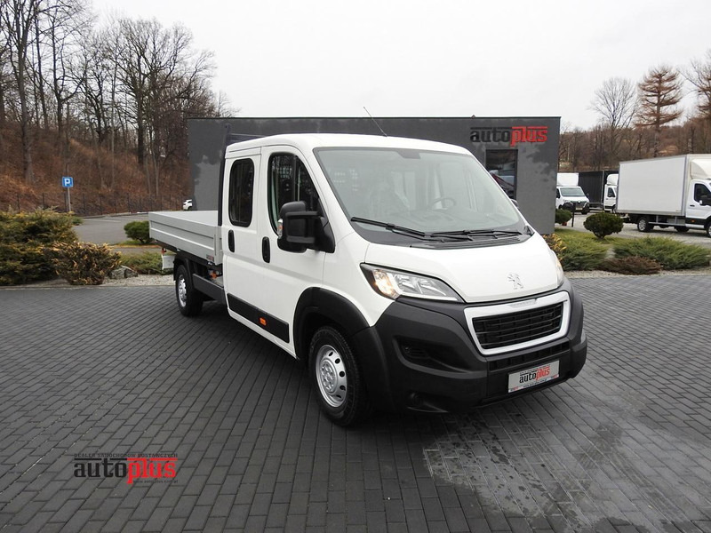 Peugeot BOXER SKRZYNIA PODWÓJNA KABINA DOKA 7 MIEJSC TEMPOMAT KLIMATYZAC - شاحنة مفتوحة, الشاحنات الصغيرة كابينة مزدوجة: صورة 1 Peugeot BOXER SKRZYNIA PODWÓJNA KABINA DOKA 7 MIEJSC TEMPOMAT KLIMATYZAC - شاحنة مفتوحة, الشاحنات الصغيرة كابينة مزدوجة: صورة 1