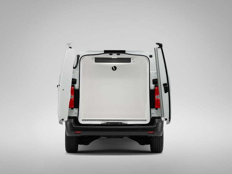 Peugeot Expert BlueHDI 100 L2 Hűtős furgon Frigo 3500 - شاحنة مُبرّدة للتوصيل: صورة 3 Peugeot Expert BlueHDI 100 L2 Hűtős furgon Frigo 3500 - شاحنة مُبرّدة للتوصيل: صورة 3