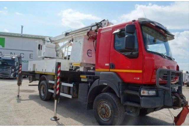 Renault KERAX 410.19 4x4 Emelőkosaras Cela 17m - شاحنة, شاحنة كرين: صورة 3 Renault KERAX 410.19 4x4 Emelőkosaras Cela 17m - شاحنة, شاحنة كرين: صورة 3