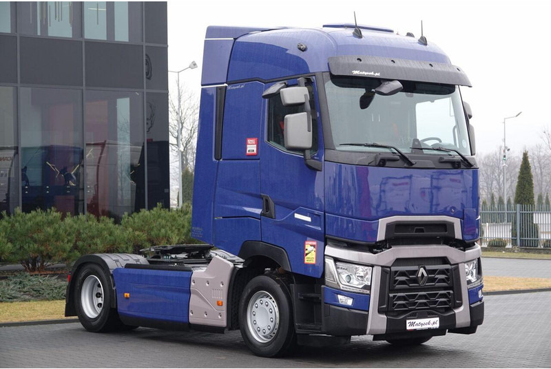 Renault T 520 / 13 L / RETARDER / I-PARK COOL / SKÓRY / PO KONTRAKCIE SE - وحدة جر: صورة 2 Renault T 520 / 13 L / RETARDER / I-PARK COOL / SKÓRY / PO KONTRAKCIE SE - وحدة جر: صورة 2
