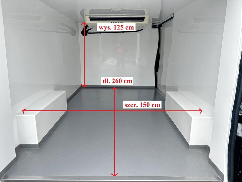 شاحنة مُبرّدة للتوصيل Renault TRAFIC  FURGON CHŁODNIA  0*C TEMPOMAT LEDY KLIMATYZACJA  120KM [: صورة 13