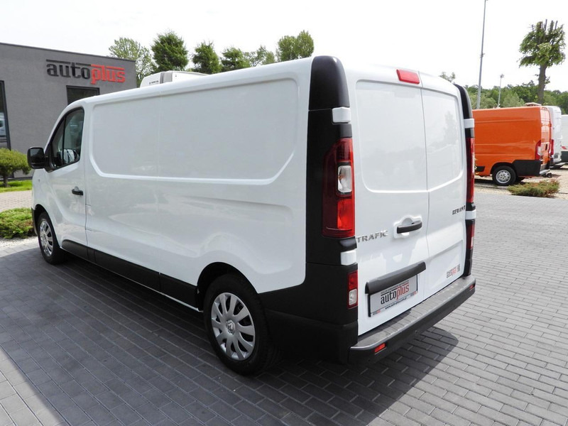 شاحنة مُبرّدة للتوصيل Renault TRAFIC  FURGON CHŁODNIA  0*C TEMPOMAT LEDY KLIMATYZACJA  120KM [: صورة 10