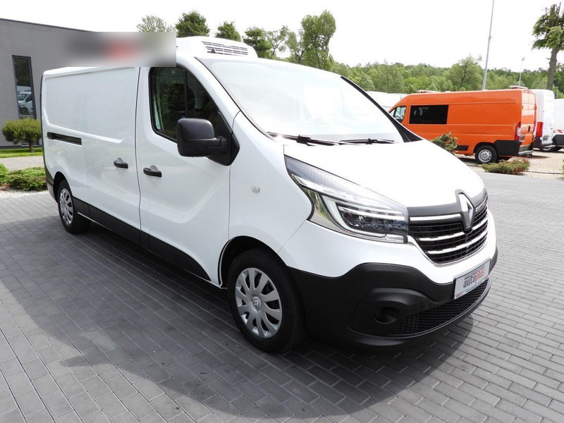 Renault Trafic FURGON CHŁODNIA 0*C TEMPOMAT LEDY KLIMATYZACJA 120KM [ - شاحنة مُبرّدة للتوصيل: صورة 4 Renault Trafic FURGON CHŁODNIA 0*C TEMPOMAT LEDY KLIMATYZACJA 120KM [ - شاحنة مُبرّدة للتوصيل: صورة 4