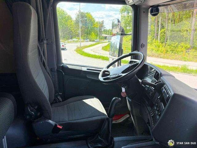 Scania D 320 FIRE BRIGADE Tank 12,000 Litres - سيارة إطفاء: صورة 3 Scania D 320 FIRE BRIGADE Tank 12,000 Litres - سيارة إطفاء: صورة 3