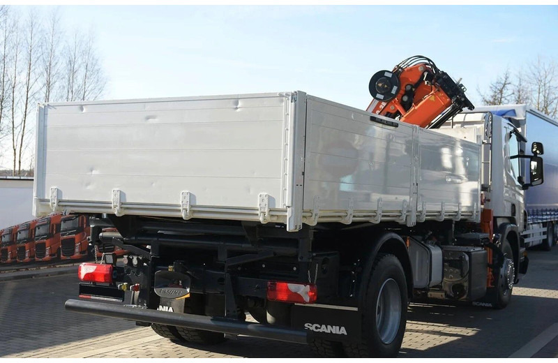 Scania P 250 - 3 way tipper + crane - شاحنة قلاب, شاحنة كرين: صورة 4 Scania P 250 - 3 way tipper + crane - شاحنة قلاب, شاحنة كرين: صورة 4