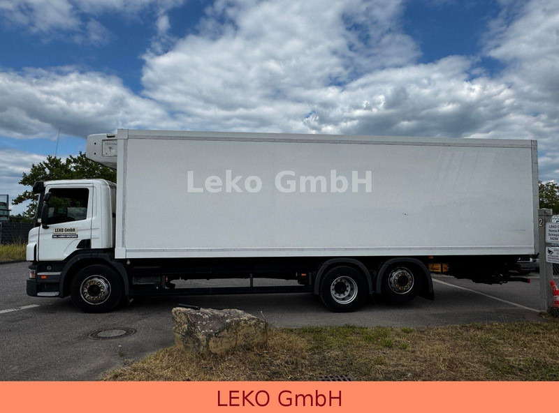 Scania P 280 Mit Carrier Sp 950 Mt - شاحنة الفريزر: صورة 4 Scania P 280 Mit Carrier Sp 950 Mt - شاحنة الفريزر: صورة 4