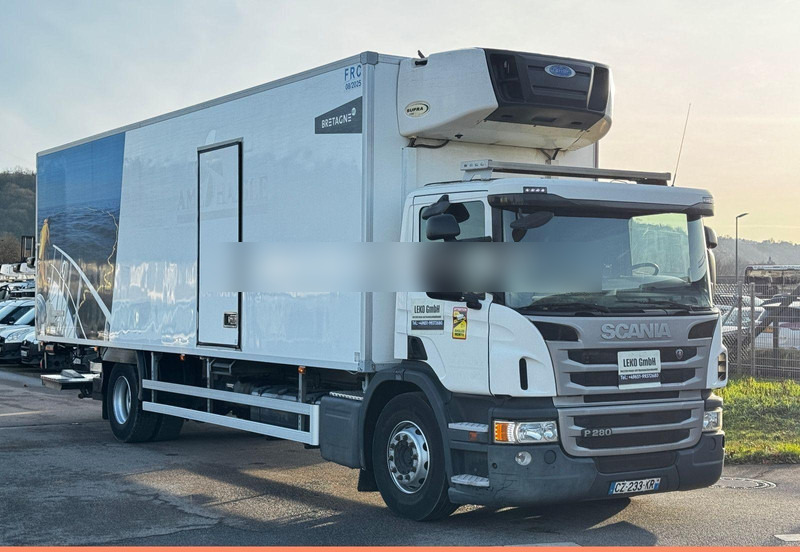 Scania P 280 - شاحنة الفريزر: صورة 1 Scania P 280 - شاحنة الفريزر: صورة 1