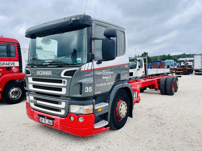 Scania P R 270 - شاحنة هيكل كابينة: صورة 1 Scania P R 270 - شاحنة هيكل كابينة: صورة 1