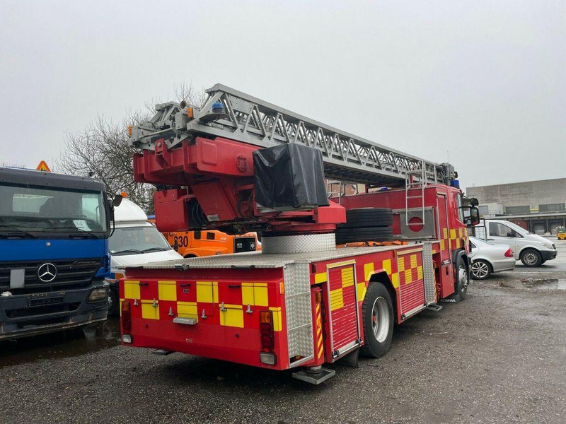 Scania P94-300 Emelőkosaras 33m - منصة تلسكوبية محمولة على شاحنة: صورة 3 Scania P94-300 Emelőkosaras 33m - منصة تلسكوبية محمولة على شاحنة: صورة 3