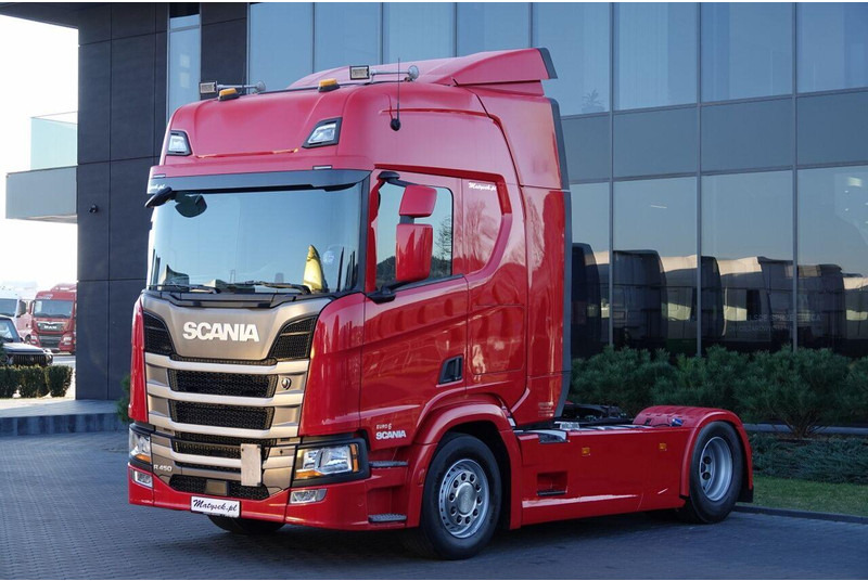 Scania R 450 / OPONY 100% / 2021 ROK / PO ZŁOTYM KONTRAKCIE SERWISOWYM - وحدة جر: صورة 4 Scania R 450 / OPONY 100% / 2021 ROK / PO ZŁOTYM KONTRAKCIE SERWISOWYM - وحدة جر: صورة 4