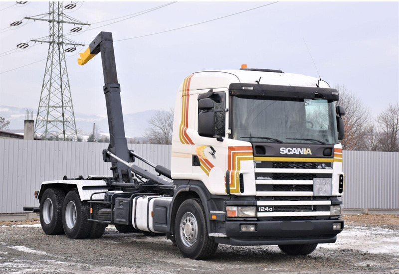 Scania R124 470 Abrollkipper * 6x2 * Motor Problem - شاحنة ذات خطاف: صورة 1 Scania R124 470 Abrollkipper * 6x2 * Motor Problem - شاحنة ذات خطاف: صورة 1