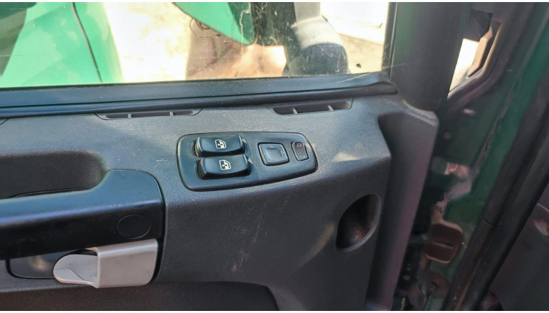 Scania R360 Tractor - وحدة جر: صورة 3 Scania R360 Tractor - وحدة جر: صورة 3
