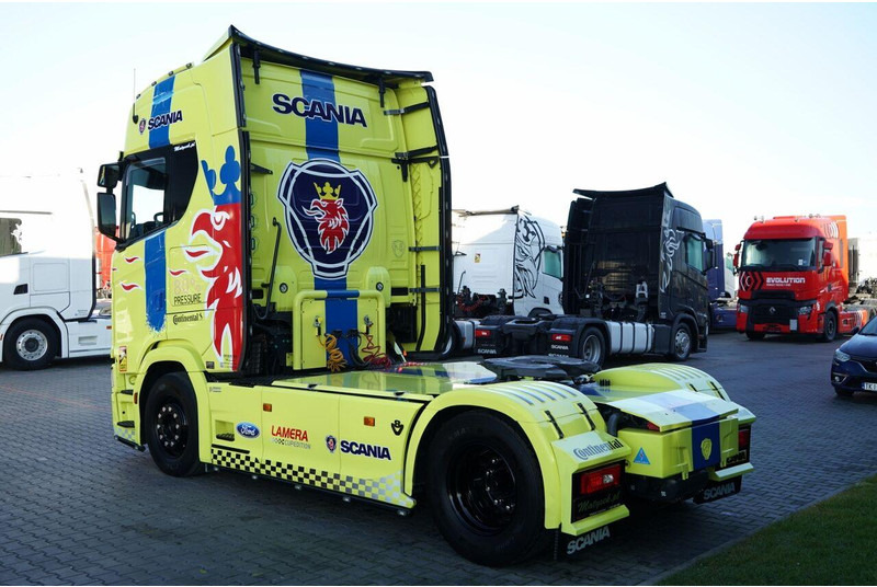 وحدة جر Scania S 520 / V8  / RETARDER / I-PARK COOL / FULL AIRMATIC  / SKÓRY /: صورة 7