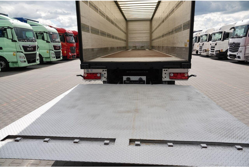 Schmitz Cargobull KONTENER KOFFER / 2017 ROK / WINDA DHOLLANDIA  ZAŁADOWCZA / SPRO Schmitz Cargobull KONTENER KOFFER / 2017 ROK / WINDA DHOLLANDIA  ZAŁADOWCZA / SPRO: صورة 17