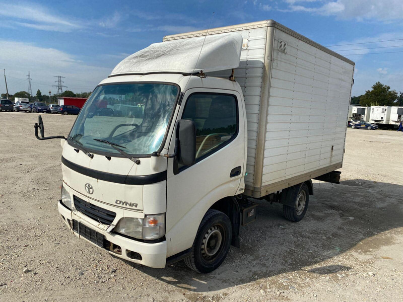 Toyota Dyna 100 3,0 D - Koffer - شاحنة مغلقة الصندوق: صورة 2 Toyota Dyna 100 3,0 D - Koffer - شاحنة مغلقة الصندوق: صورة 2