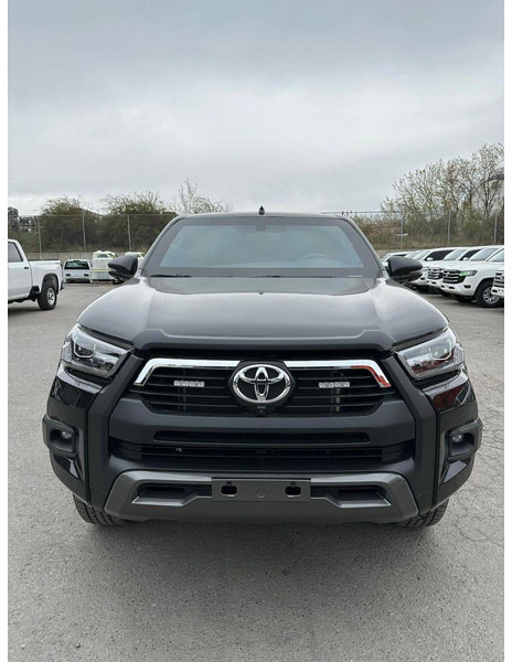 Toyota Hilux Armored SUV - سيارة دفع رباعي: صورة 3 Toyota Hilux Armored SUV - سيارة دفع رباعي: صورة 3