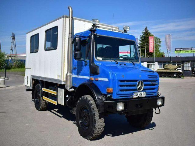 Unimog Mercedes-Benz Unimog U 4000 4x4 Camper Expeditio - شاحنة هيكل كابينة, شاحنة كرين: صورة 2 Unimog Mercedes-Benz Unimog U 4000 4x4 Camper Expeditio - شاحنة هيكل كابينة, شاحنة كرين: صورة 2