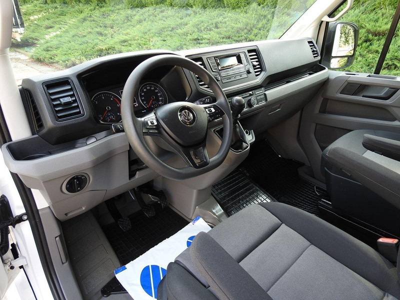 Volkswagen CRAFTER PLANDEKA 10 PALET WEBASTO TEMPOMAT KLIMATYZACJA LEDY 18 - شاحنة مقفلة: صورة 2 Volkswagen CRAFTER PLANDEKA 10 PALET WEBASTO TEMPOMAT KLIMATYZACJA LEDY 18 - شاحنة مقفلة: صورة 2