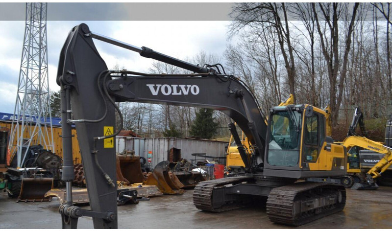 Volvo EC200 - حفار زحاف: صورة 3 Volvo EC200 - حفار زحاف: صورة 3