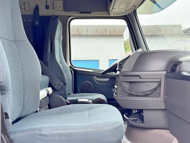 شاحنات مسطحة, شاحنة كرين Volvo FH 500: صورة 11 شاحنات مسطحة, شاحنة كرين Volvo FH 500: صورة 11