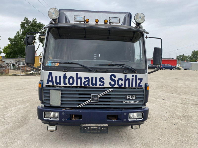 Volvo FL 6 210 - Tractor - وحدة جر: صورة 2 Volvo FL 6 210 - Tractor - وحدة جر: صورة 2