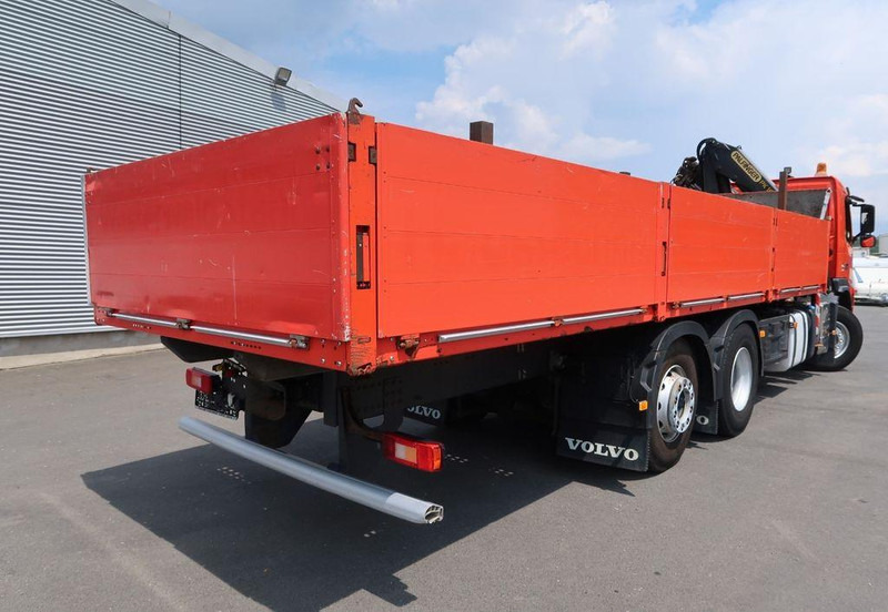 Volvo FM 330 6x2 - شاحنات مسطحة, شاحنة كرين: صورة 5 Volvo FM 330 6x2 - شاحنات مسطحة, شاحنة كرين: صورة 5